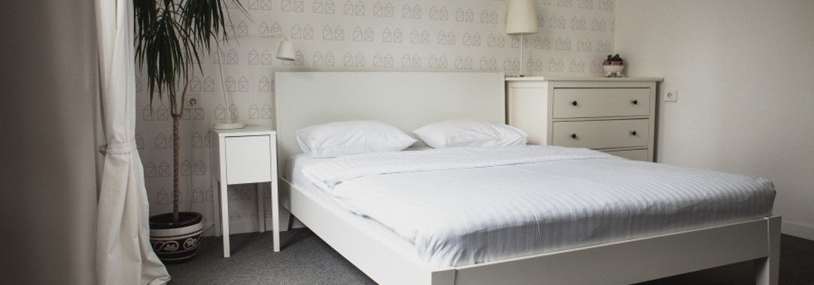 NAMELIŲ KAMBARYS – standartinis dvivietis numeris